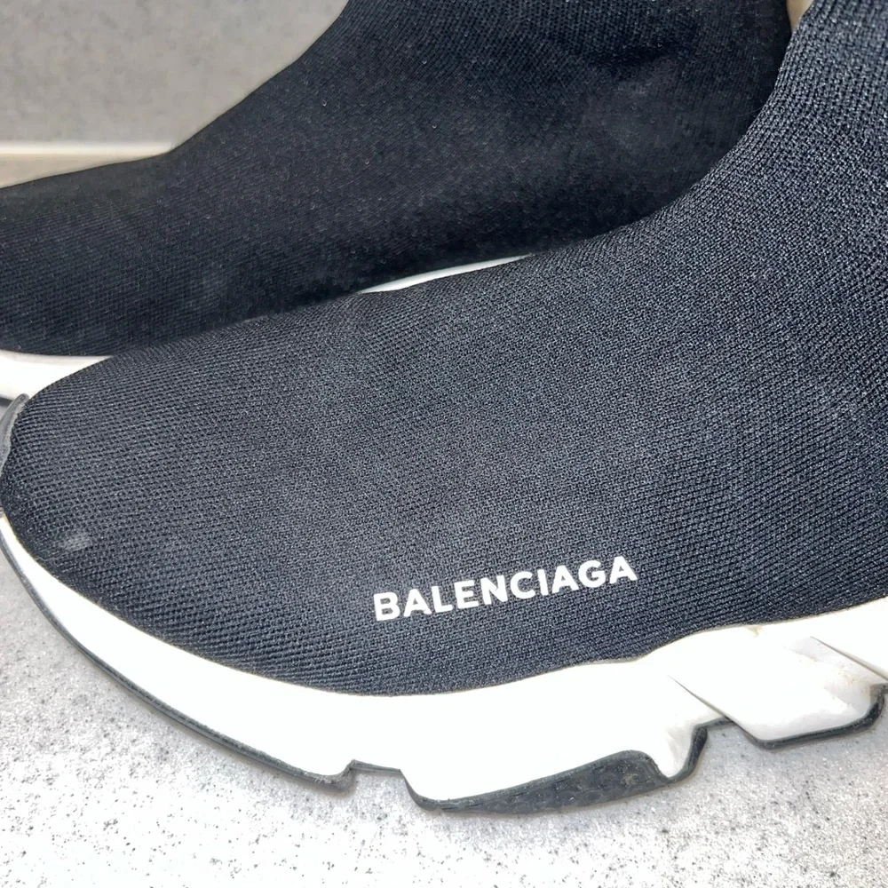 Balenciaga Black and White Knit Sneakers - Picture 3 of 12